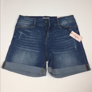 Juicy Couture Flaunt it Midi Cuffed Shorts Size 4